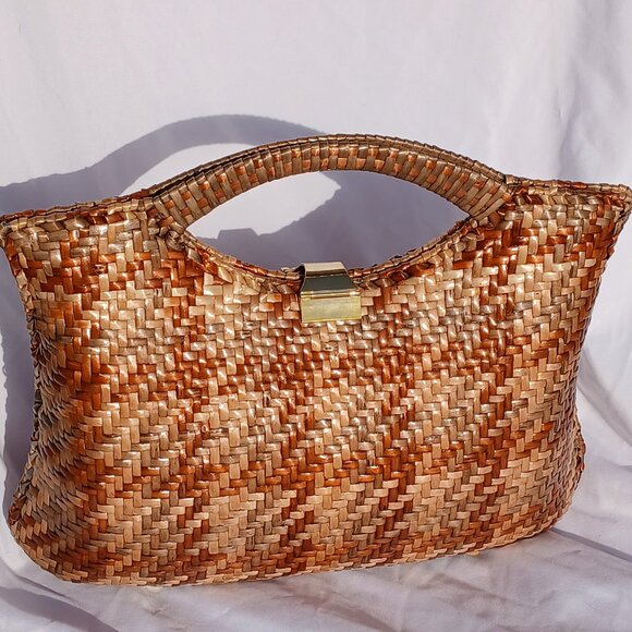 RARE Vintage Neiman Marcus Wicker Rattan Top Latch Closure Woven Tan Handbag - Picture 2 of 5